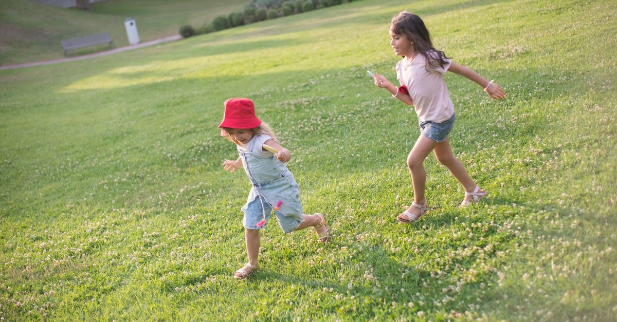 Il potere del gioco spontaneo: come il gioco libero aiuta i bambini a crescere felici e creativi