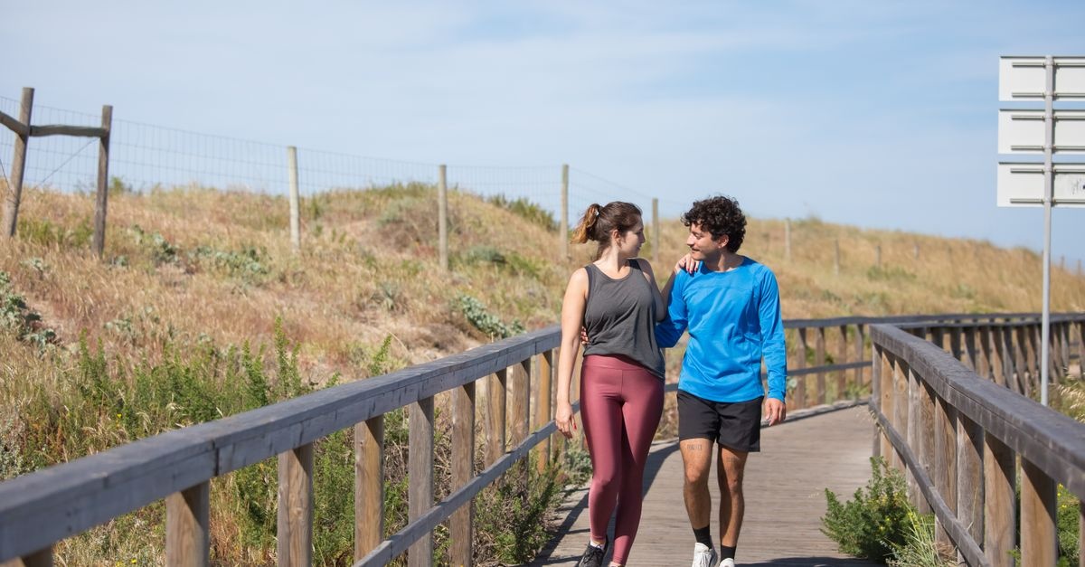 Un passo alla volta: come trasformare la camminata quotidiana in un’abitudine che cambia la vita