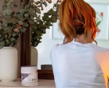 Struccarsi con delicatezza: i segreti per rimuovere il trucco senza irritare la pelle