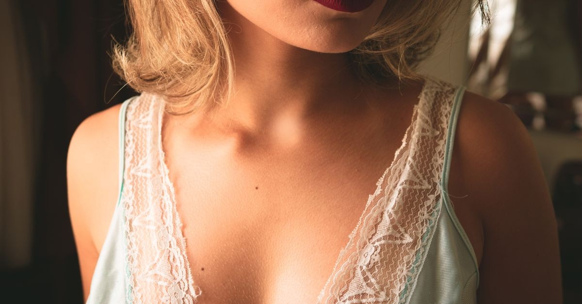 Scollature che esaltano ogni silhouette: guida alle linee che valorizzano davvero